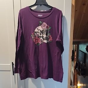 torrid Purple Long Sleeve Tee with Skull and Roses Graphic (Fits Like A Sz 1)